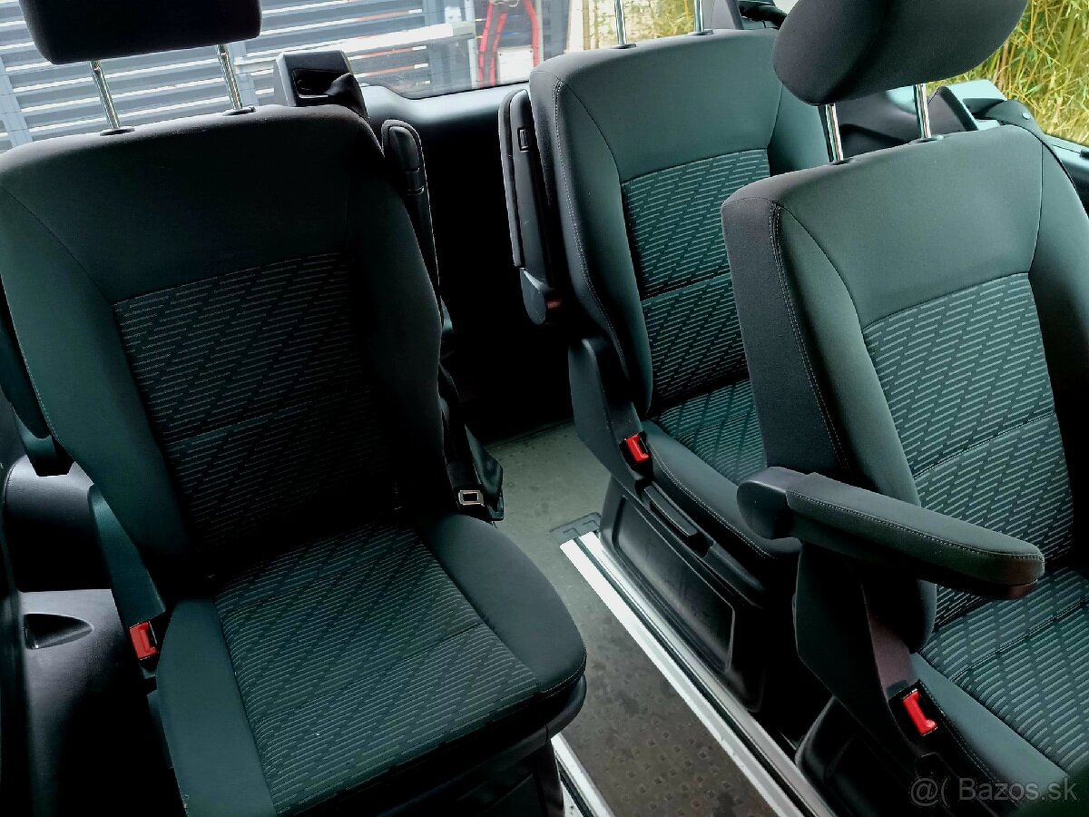 VW MULTIVAN - PREDAJ AJ NA SPLÁTKY - 16