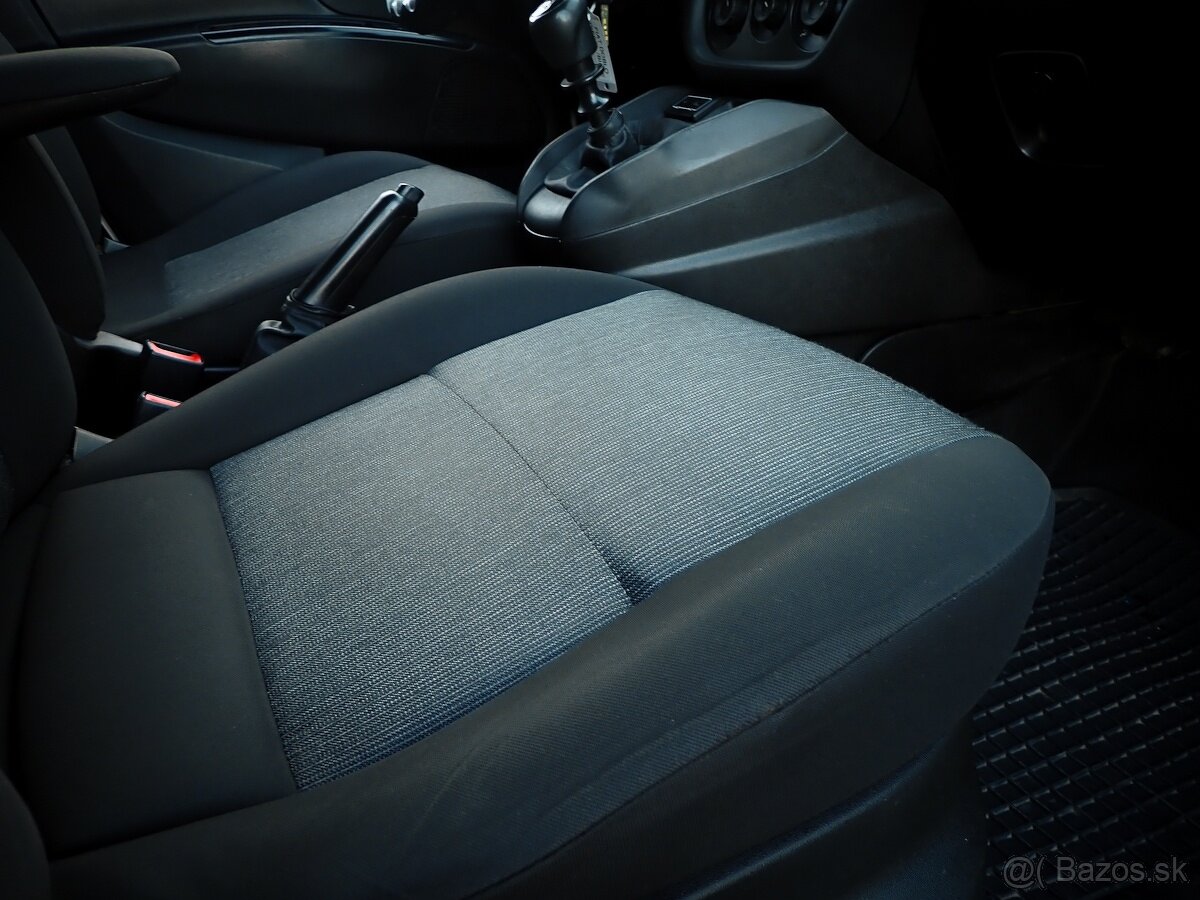 FIAT DOBLO MAXI 1.6 MultiJet 2018 - DIELŇA-MAJÁK-2 MIESTNE - 16
