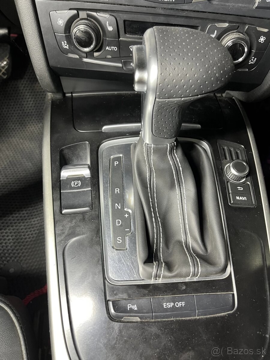 Radiaca páka pre automat AUDI / čierna biela červená nitka - 16