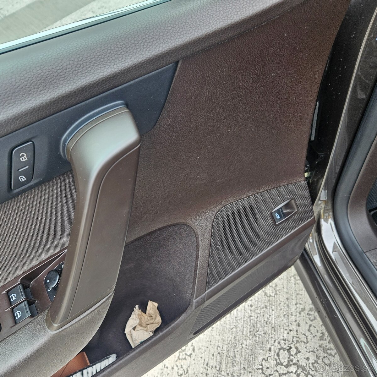 Vokswagen Passat 1.4 CNG ecofuel 6 stupňový manuál - 16