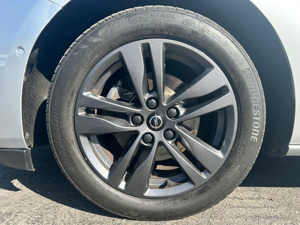 Opel Astra - 16