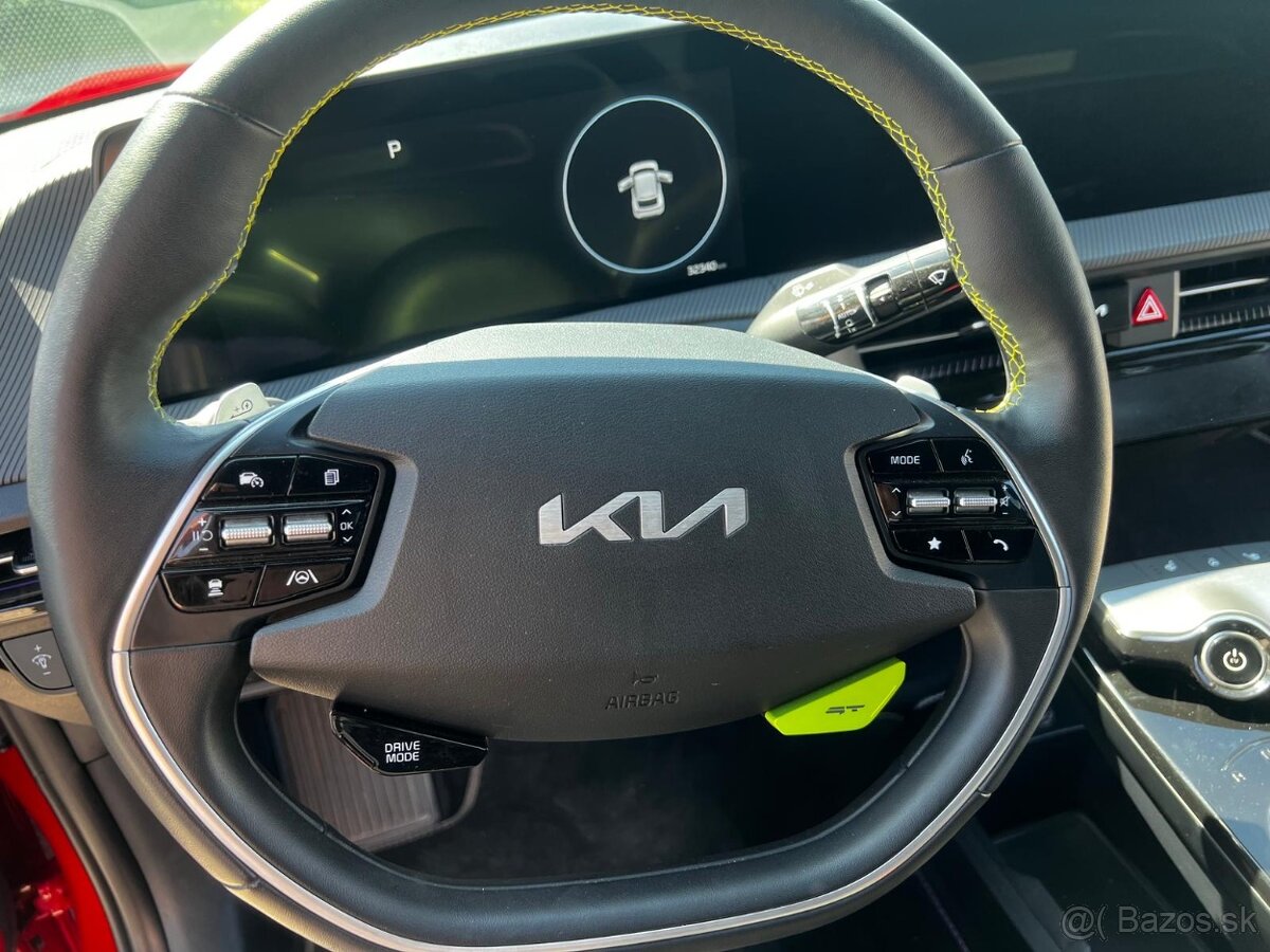 Kia EV6 GT 77.4 kWh 4WD Odpočet DPH - 16