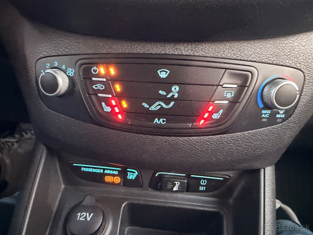 Ford TOURNEO CUSTOM Courier - 16