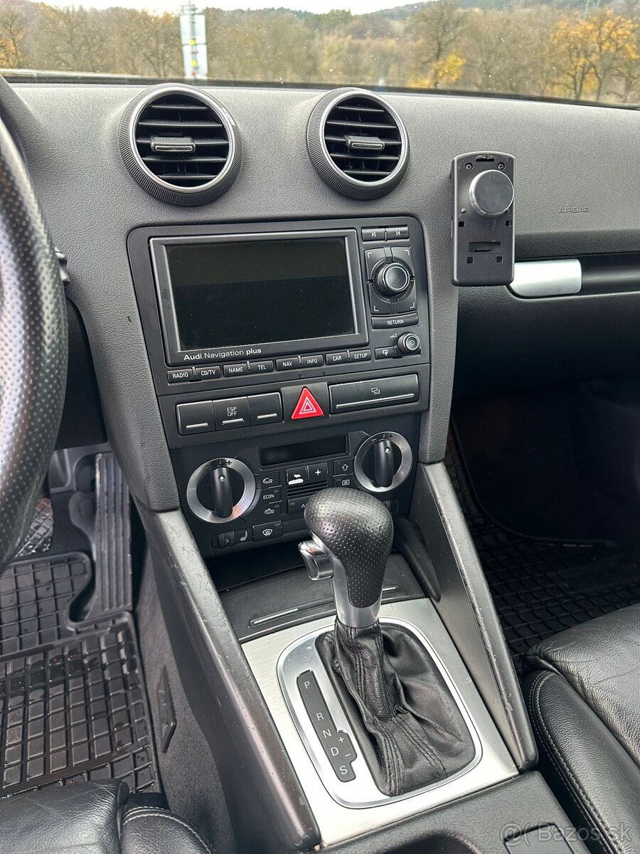 Audi a3 8p 2.0tdi 103kw DSG S-line - 16