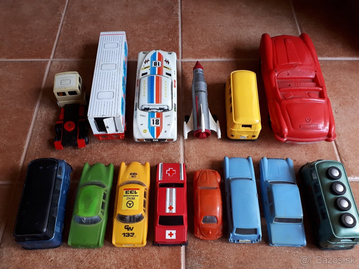 Stare hracky : Stara hracka Madarsko - 16