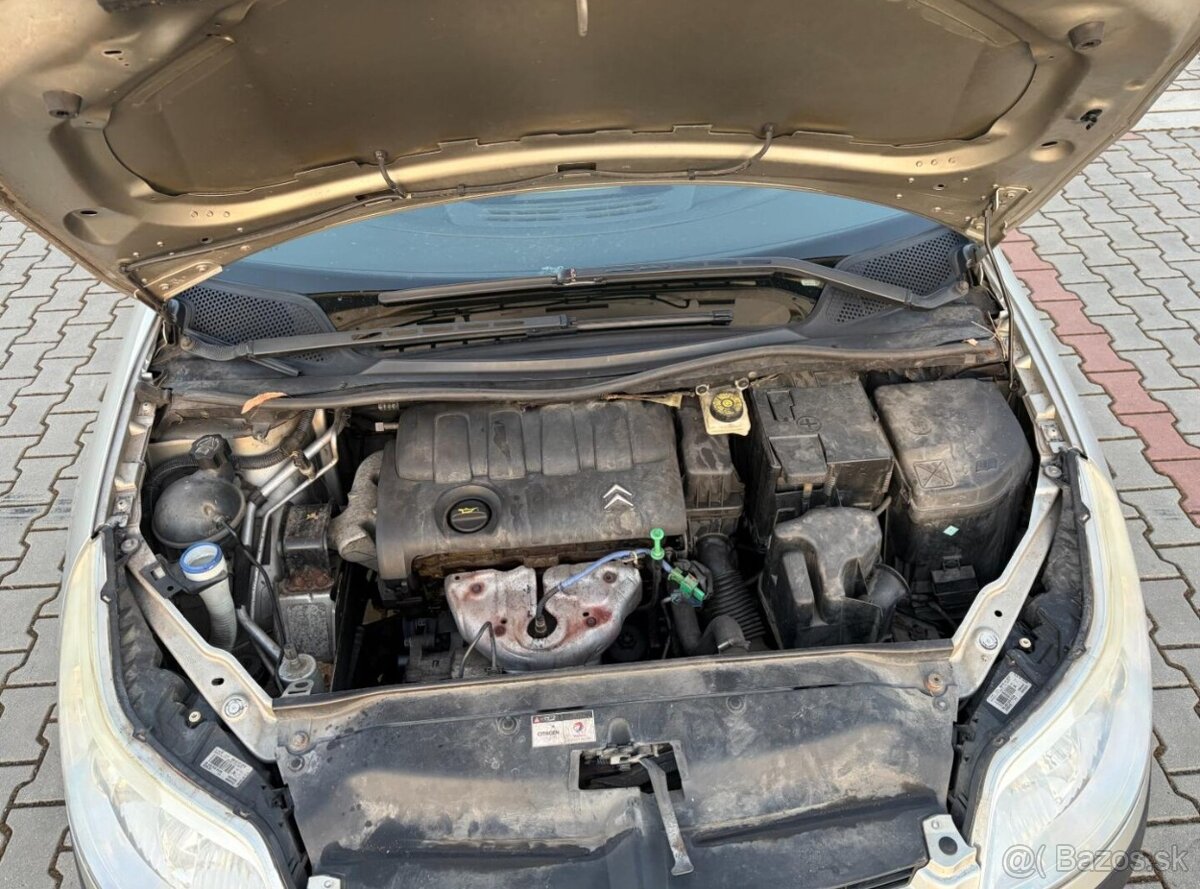 Citroen C4 1.4i 16V ČR STK 2/2028 - 16