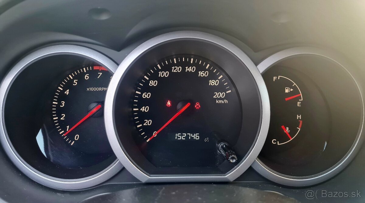 Suzuki Grand Vitara - 16