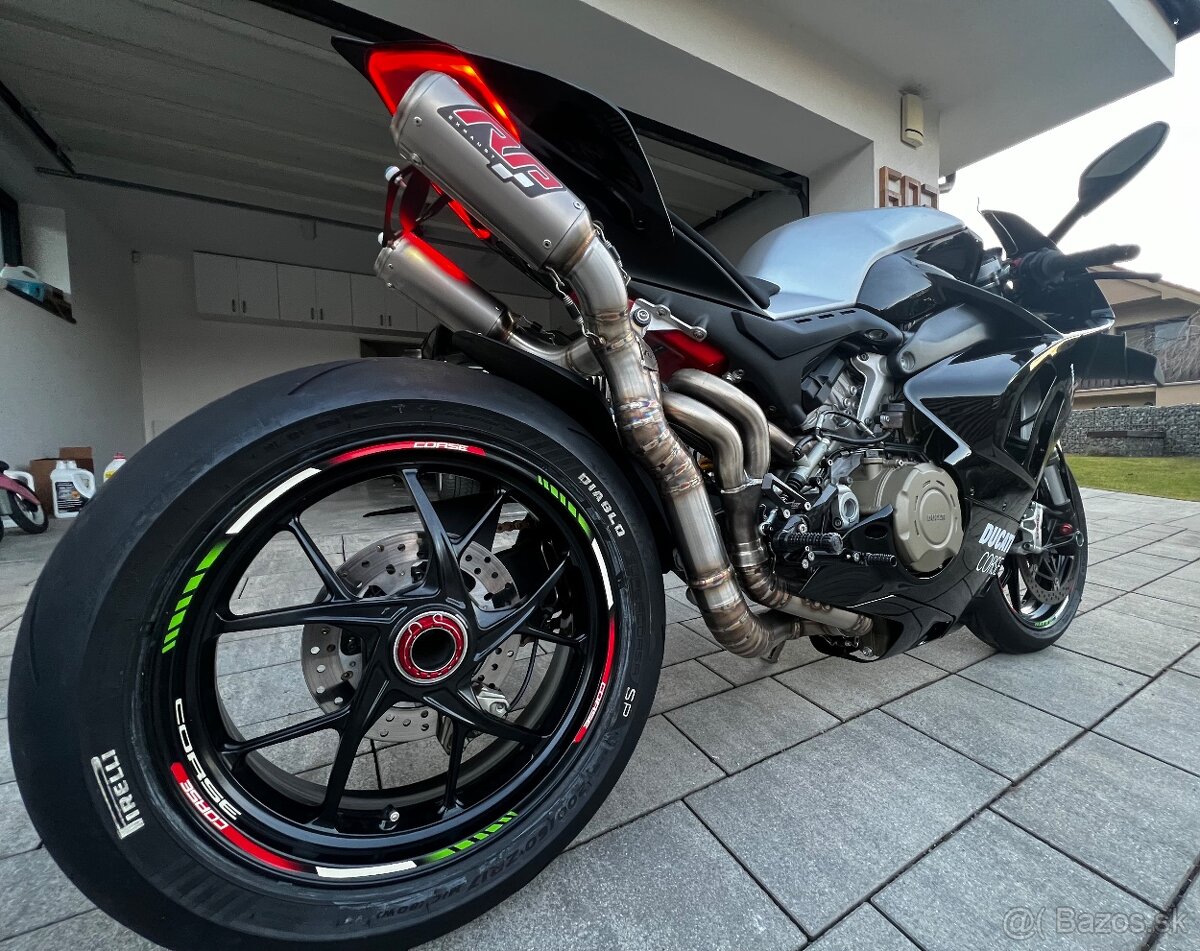 Ducati Panigale V4 top - 16