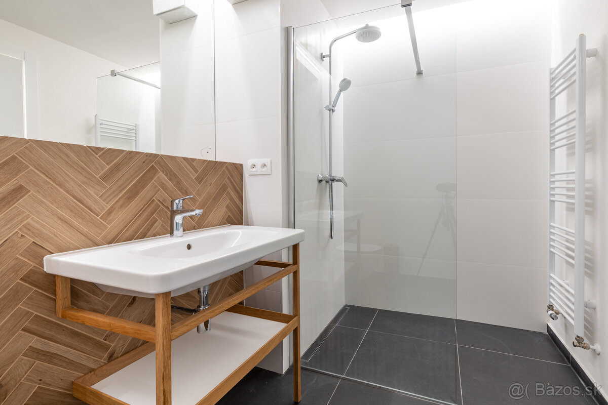 Na prenájom 2 izbový byt - Košice, Centrum - 16