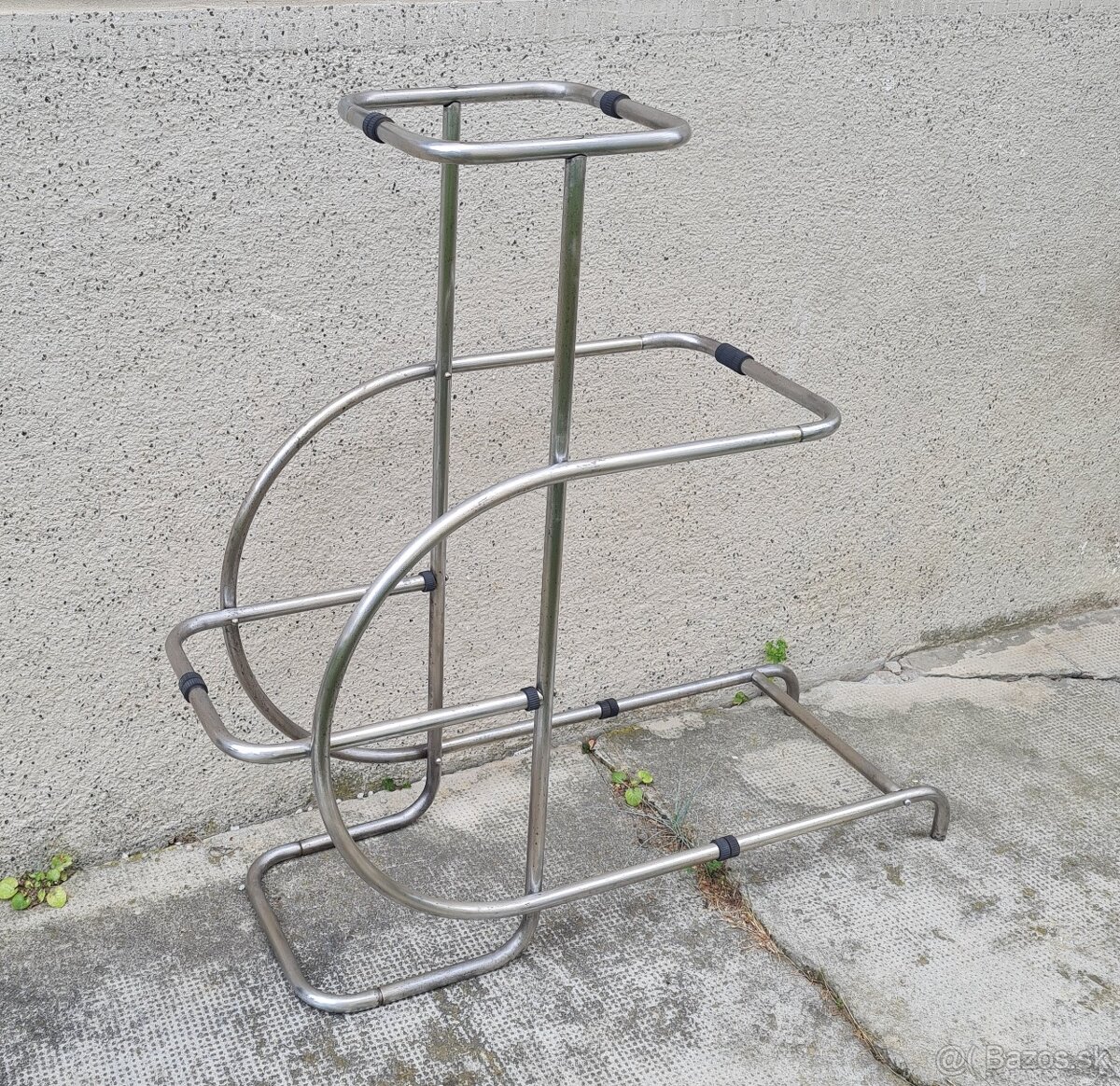 Chromovaný nábytok Funkcionalizmus - 16