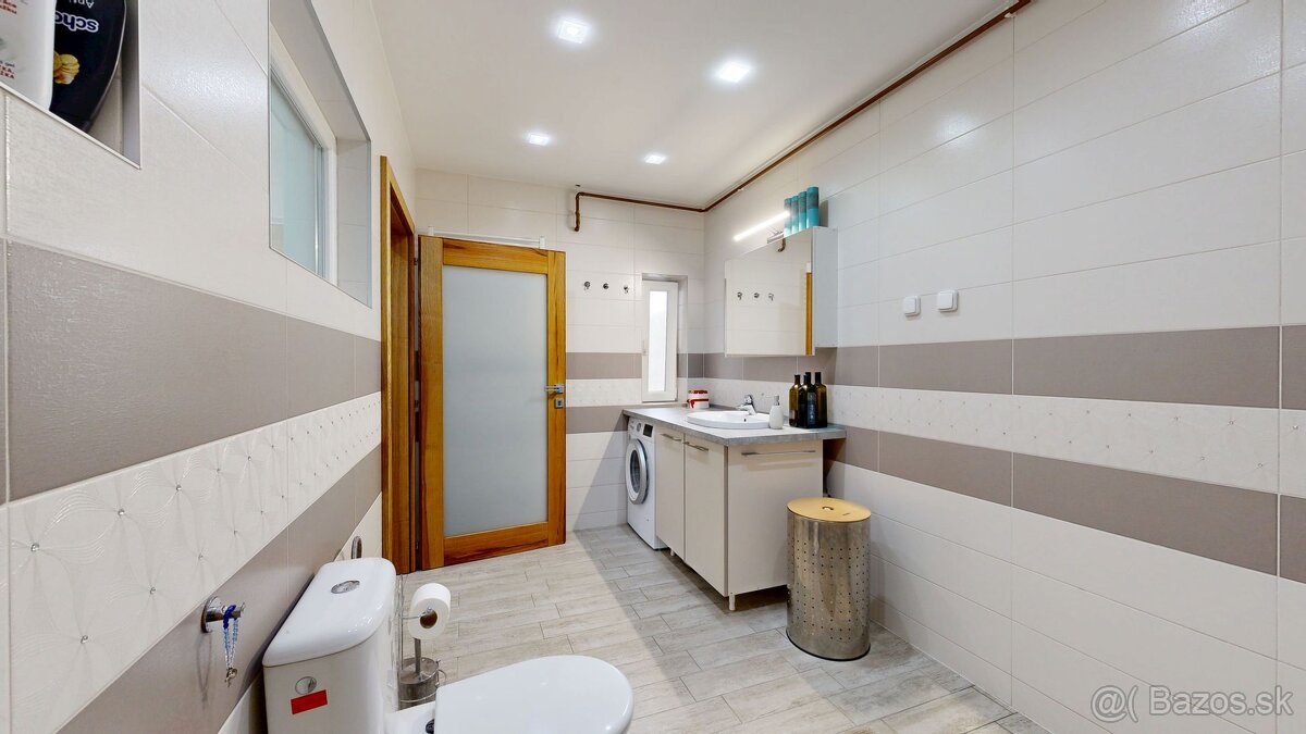 PREDAJ – VEĽKÝ 7-IZBOVÝ RODINNÝ DOM V TRNAVE, VHODNÝ NA BÝVA - 16