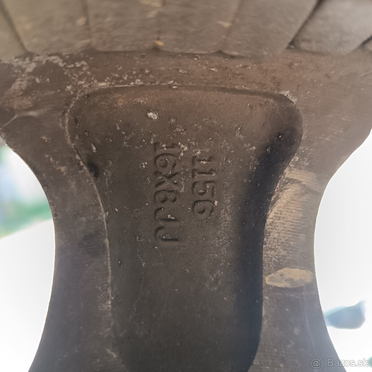 245/70 R16 (6x139,7) - 16