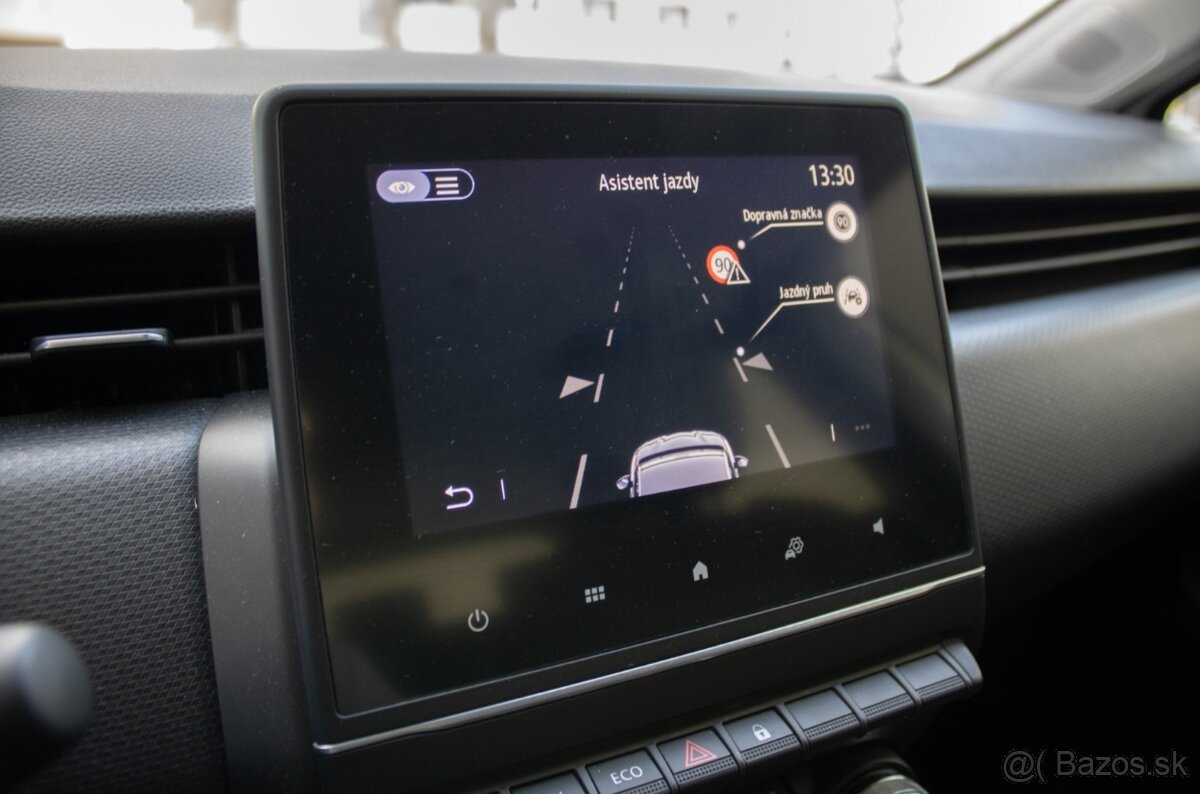 Renault Clio E-tech Hybrid - 16