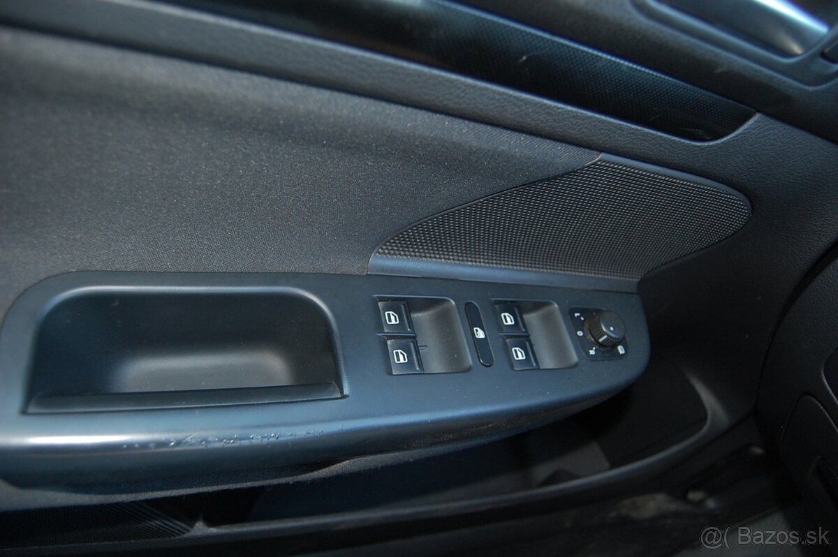 Volkswagen Golf 2012 1.6 Diesel 77 kW - 16