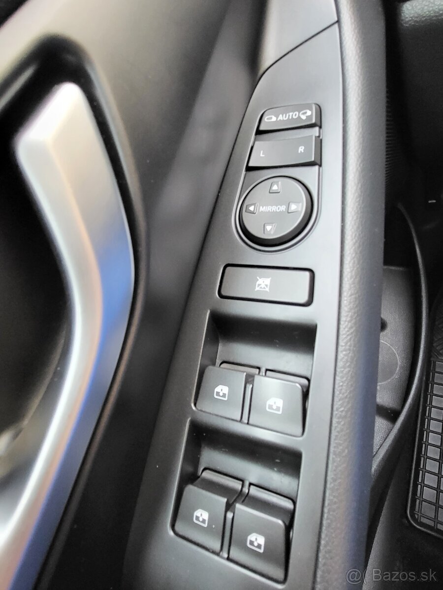 Hyundai i30 1.0 T-GDi Comfort, v záruke, SR - 16