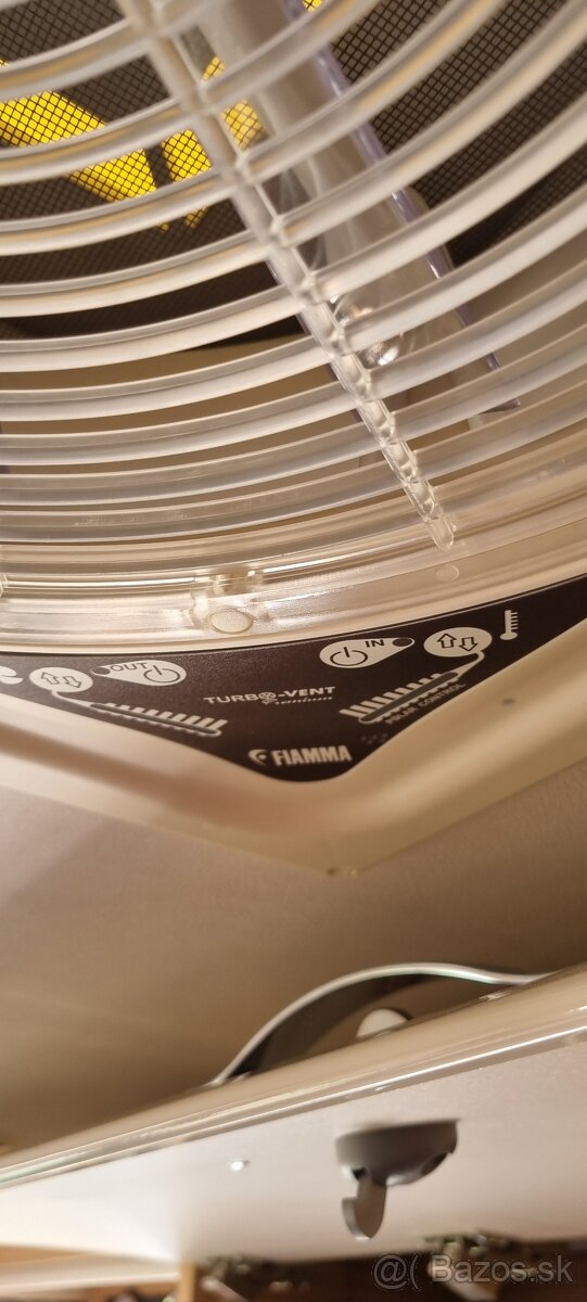 ZNÍŽENÁ CENA Predám autokaravan Dethleffs 6m, do 3,5t - 16