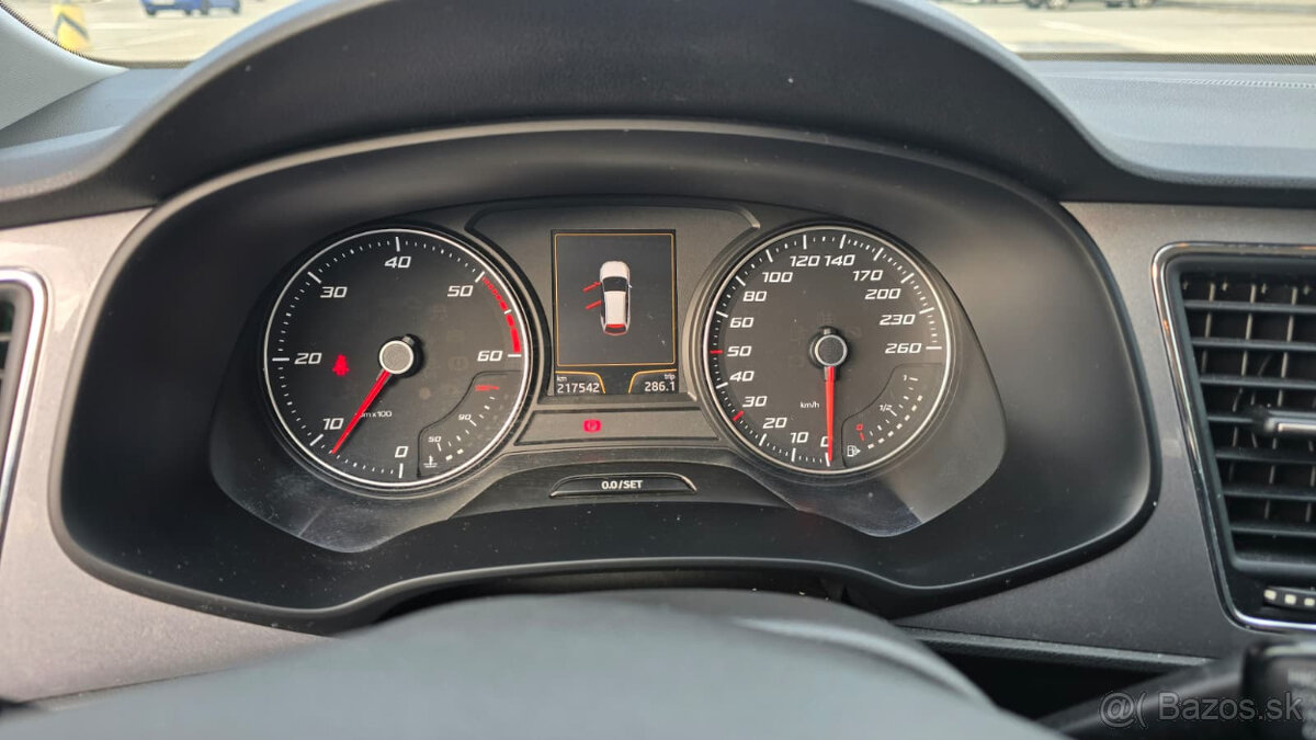 SEAT LEON ST 2.0. TDI CR ECOMOTIVE FR - 16