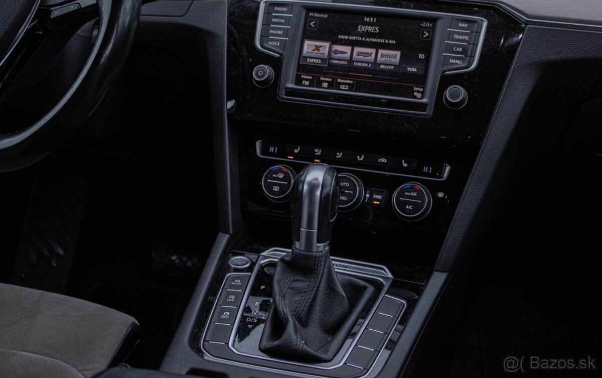 Volkswagen Passat Variant 2.0 BiTDI 2016 - 16