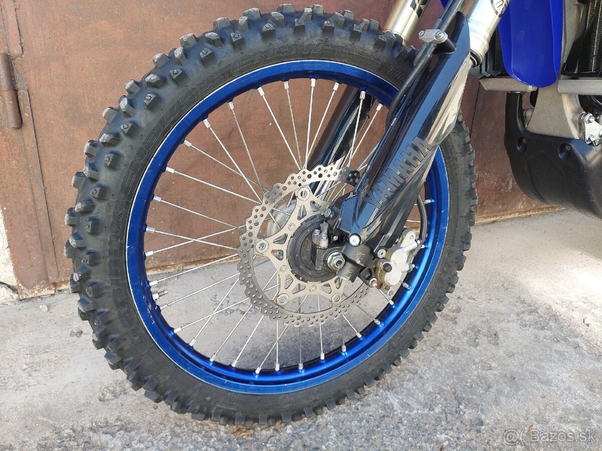 YAMAHA WR 250 F - 16