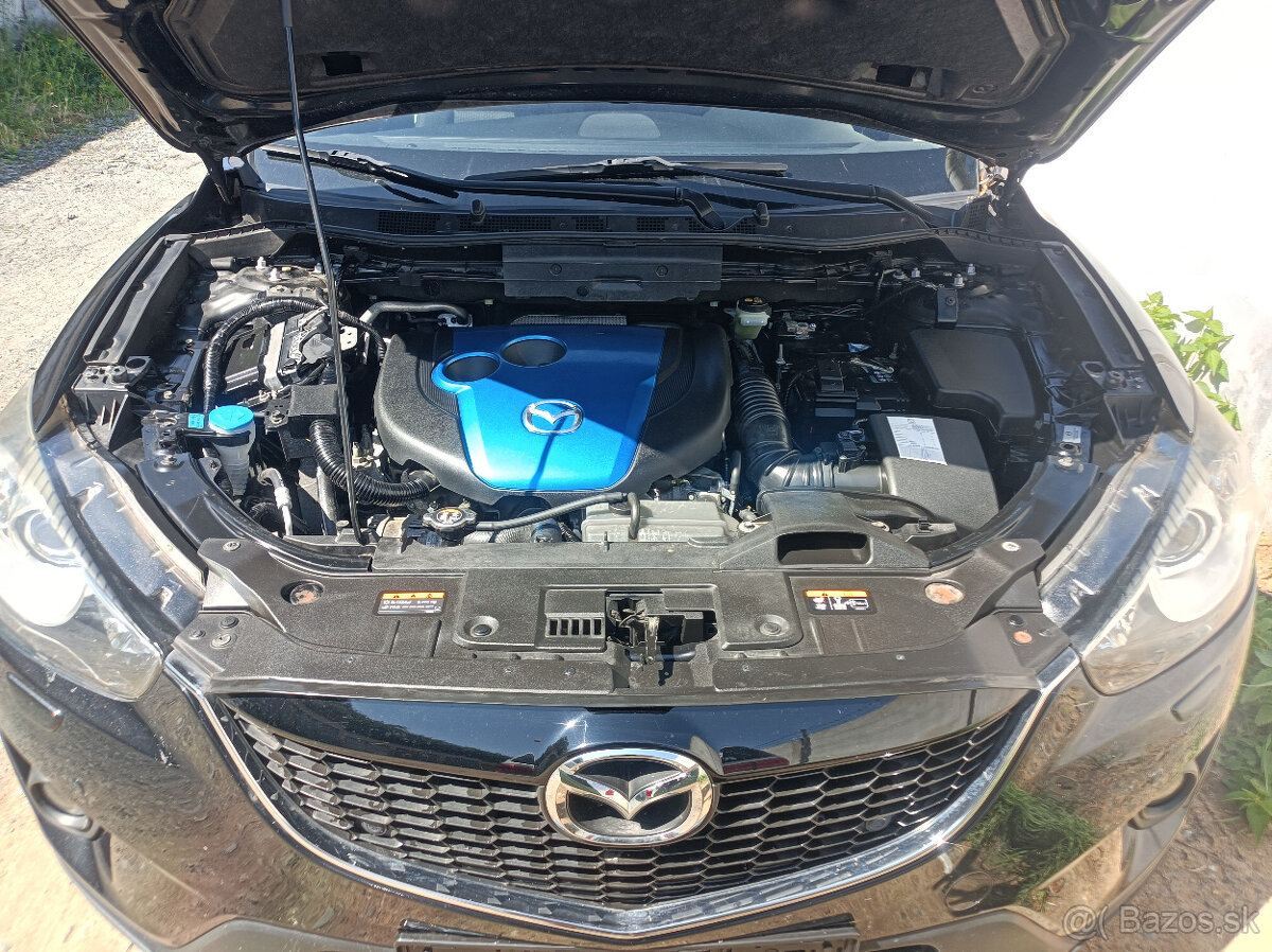 Mazda CX-5, 2.2 sky-D,110 kw,navi,xen.,4x4 - 16