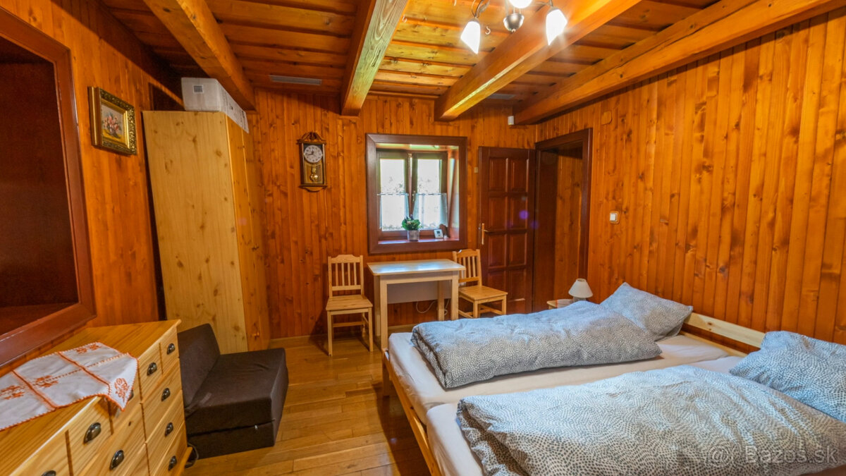 NOVINKA Na predaj areál na podnikanie, pozemok 2500 m2, d - 16