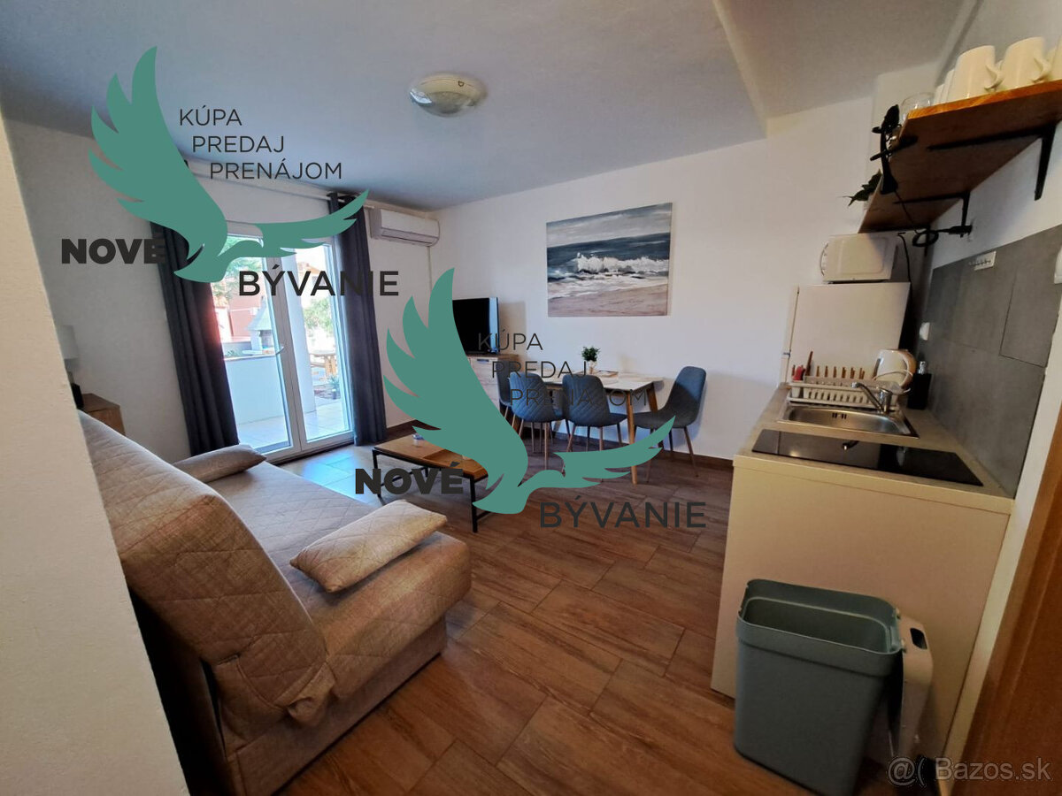 Exkluzívne dom 3x apartmán len 300m od mora v Chorvátsku - 16