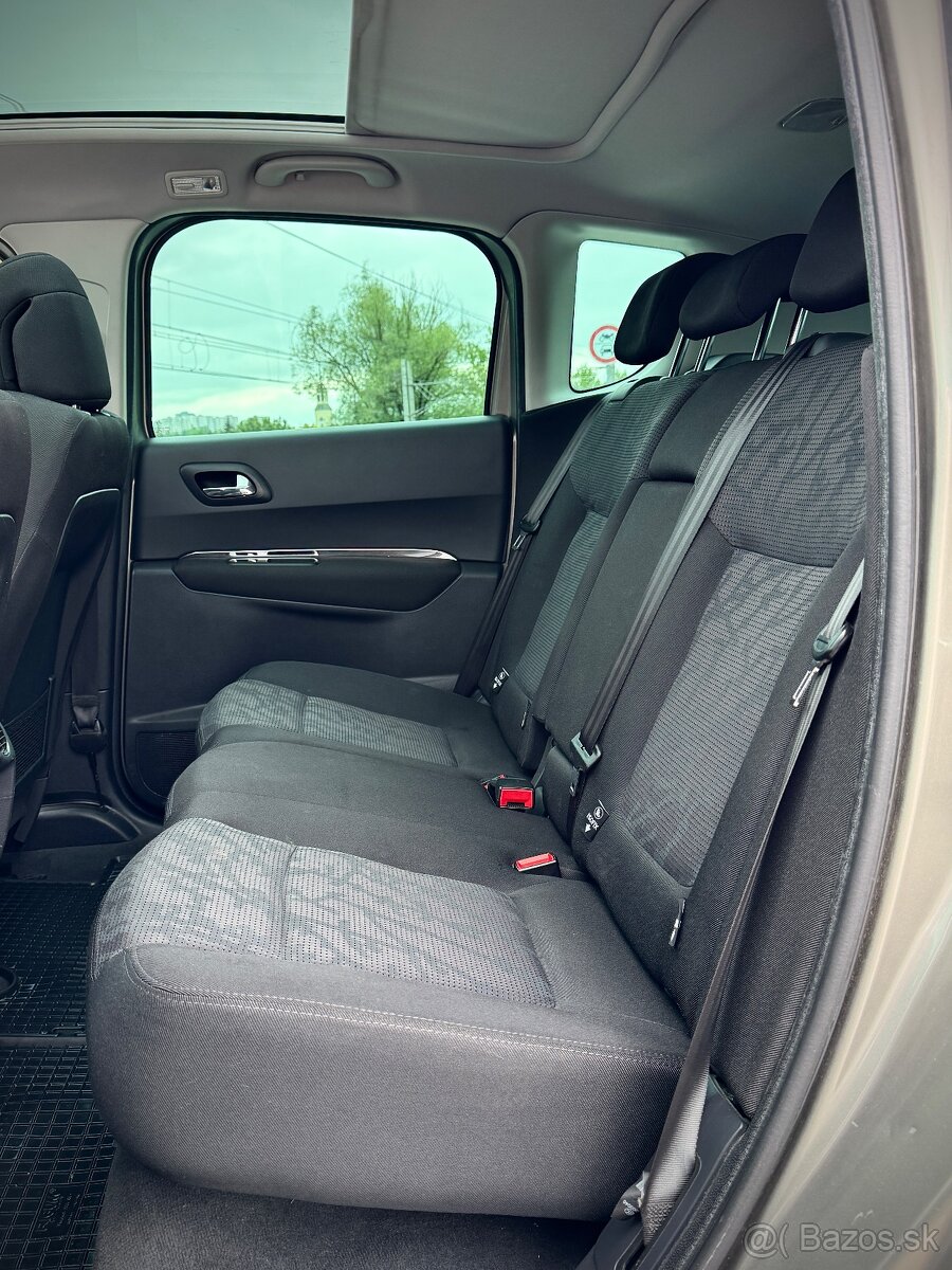 PEUGEOT 3008 1.6 THP - 16