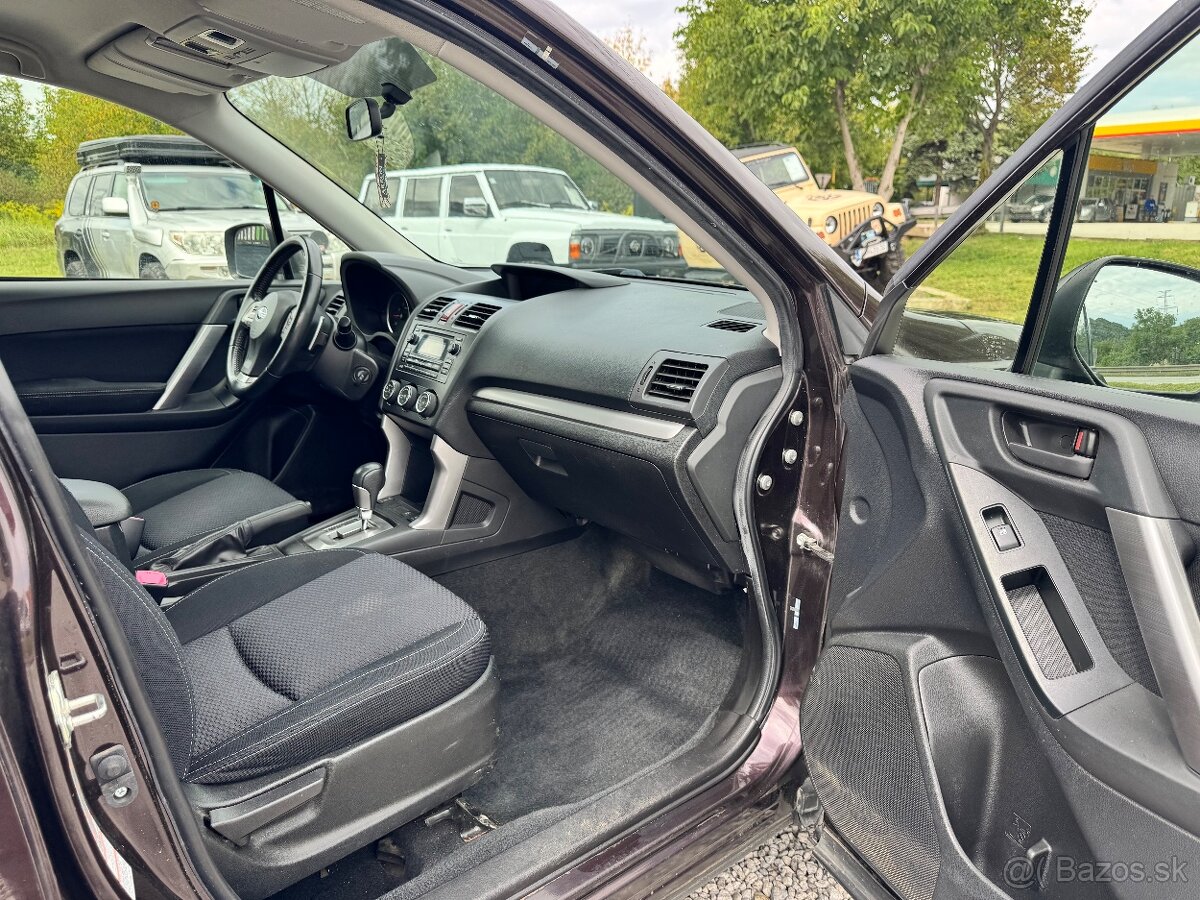 Subaru Forester 2.0i Comfort CVT - 16