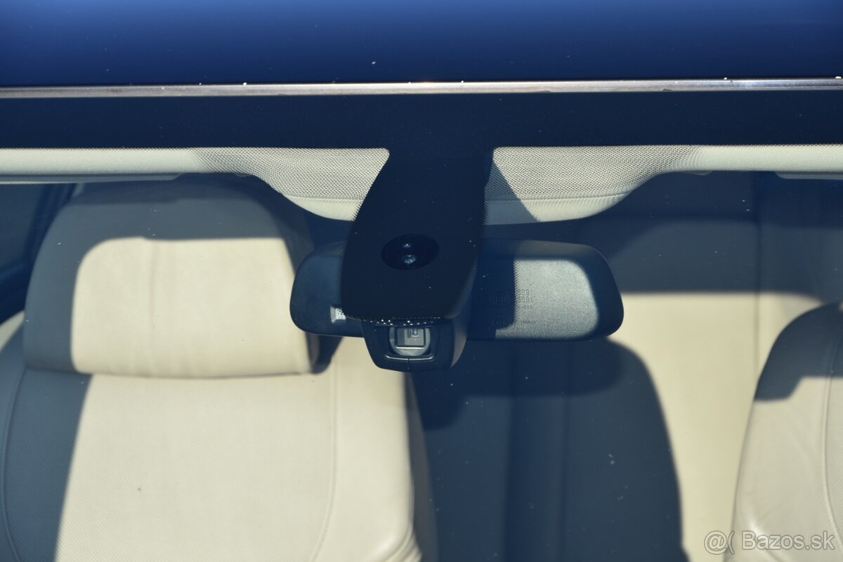 BMW Rad 7 750i xDrive - 16