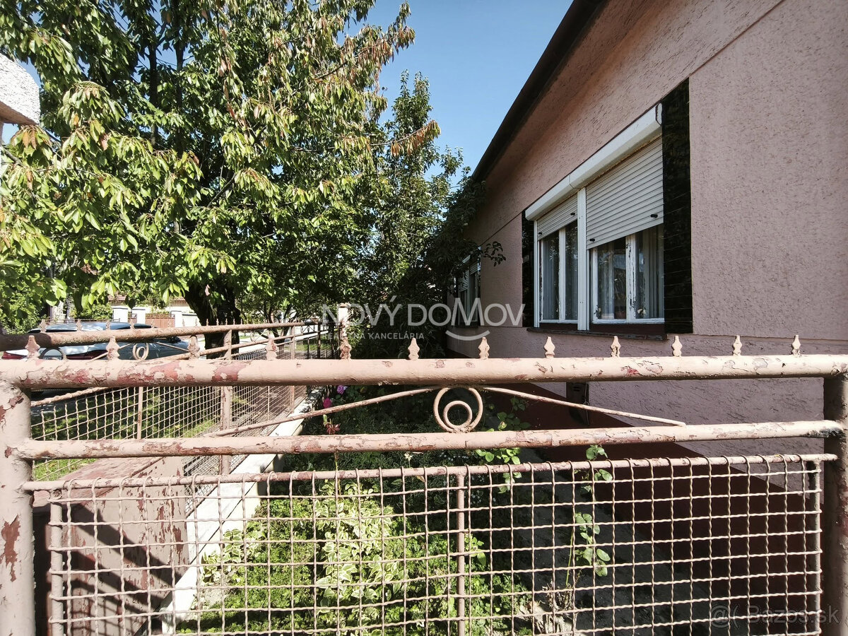 PREDAJ – starší rodinný dom na veľkom pozemku 758 m², Váhovc - 16