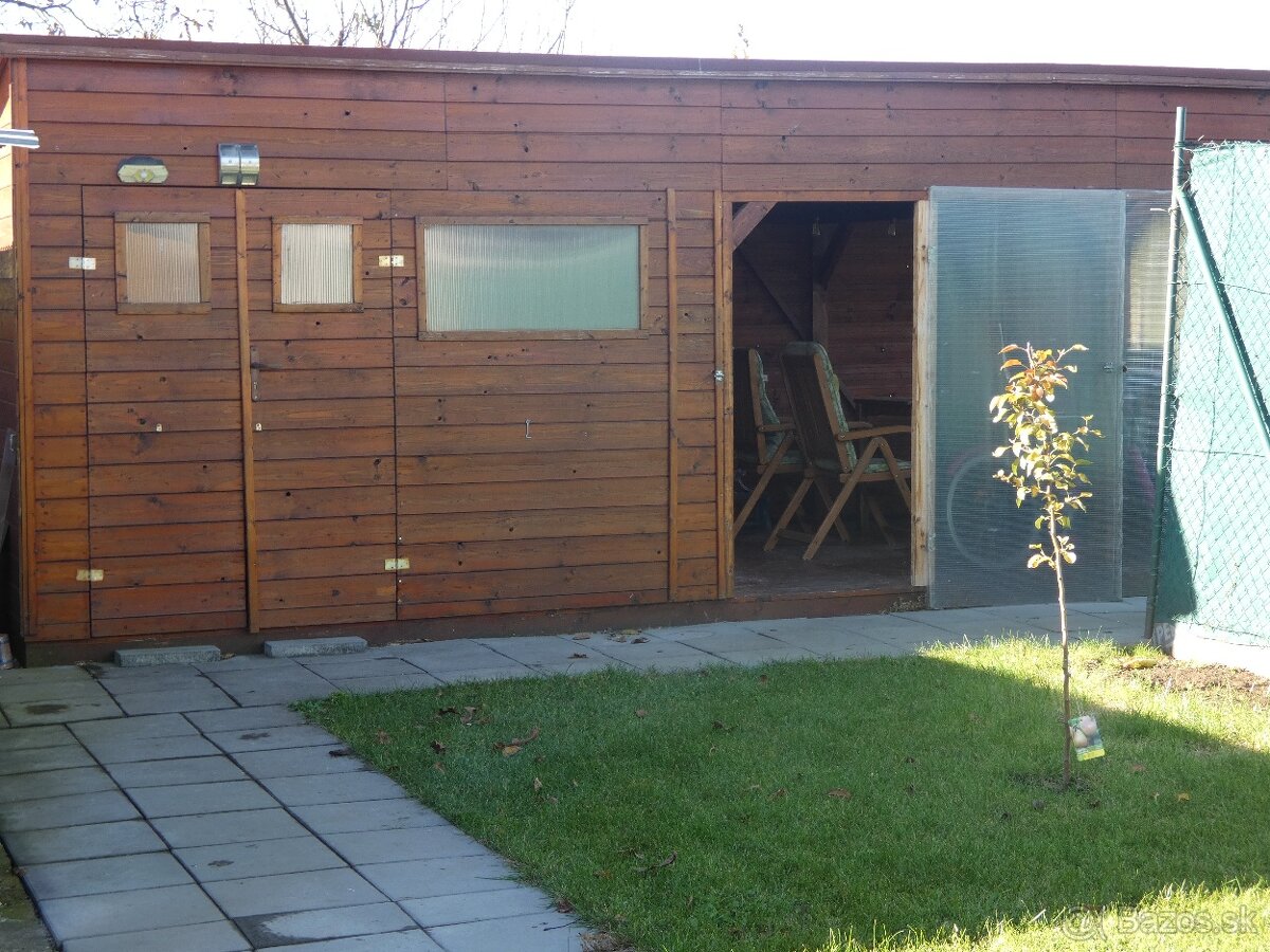 Rodinný dom vo Voderadoch - 16