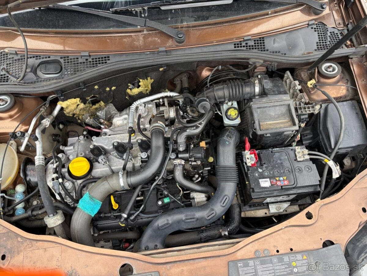 Dacia Duster 1.2 TCe 92kw ČR 1.maj. TZ - 16