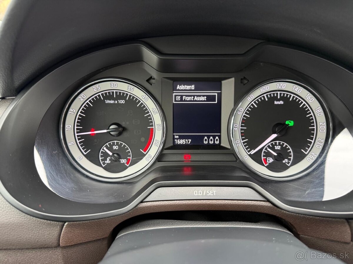 Skoda Octavia Scout 2.0TDI 4x4 - 16