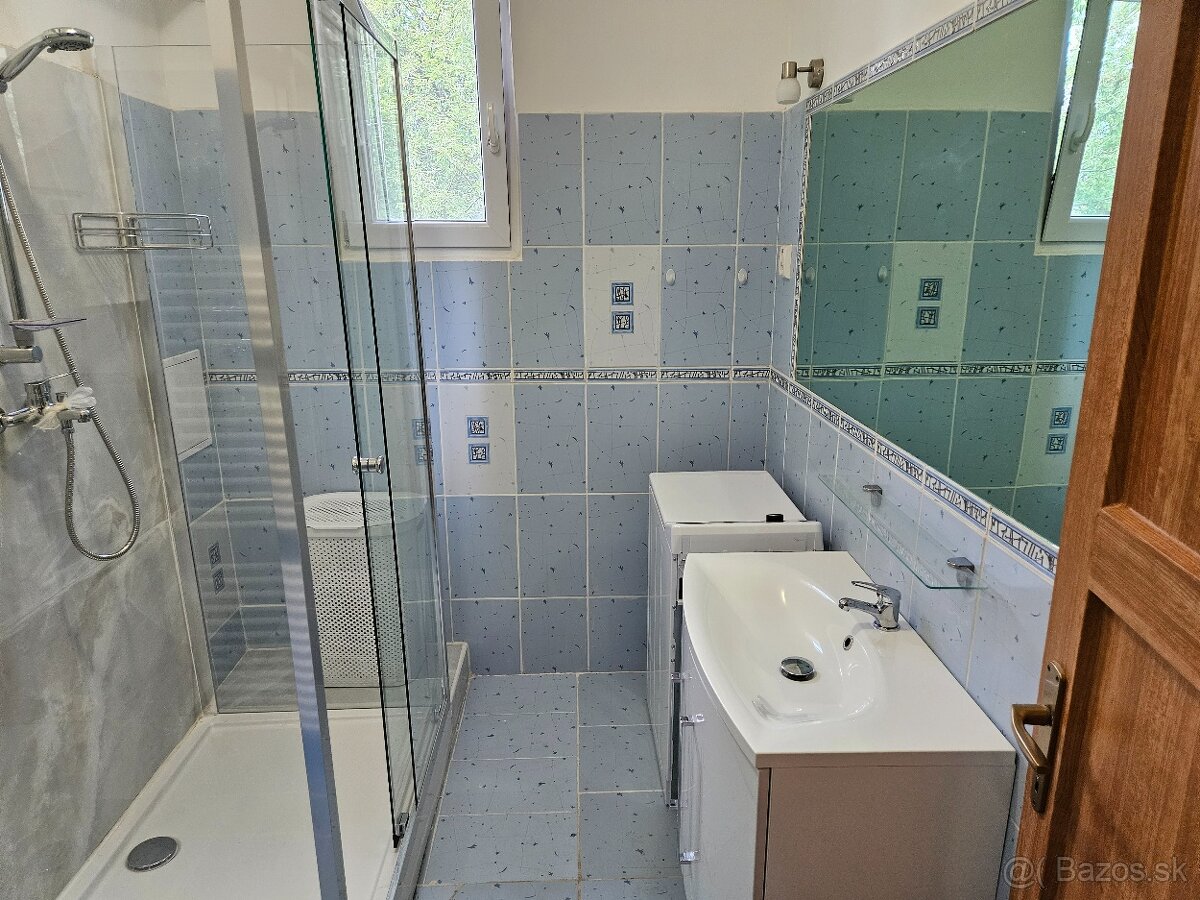 3 izbový byt v centre Michaloviec - 16