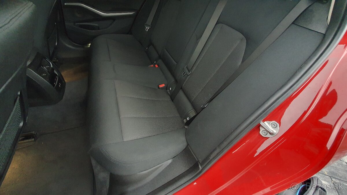 BMW 330e G21 PHEV 2021 215kw - 16