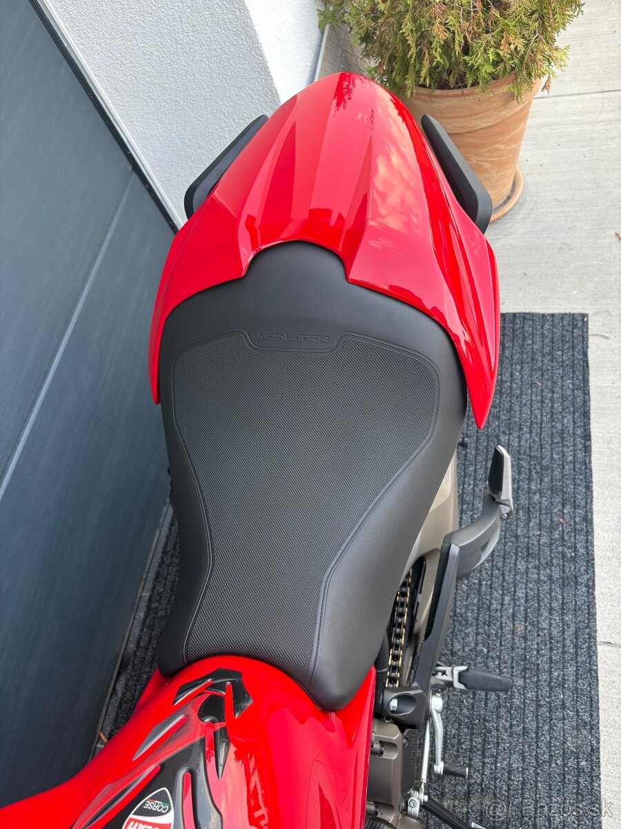 Ducati Monster 821 - 16