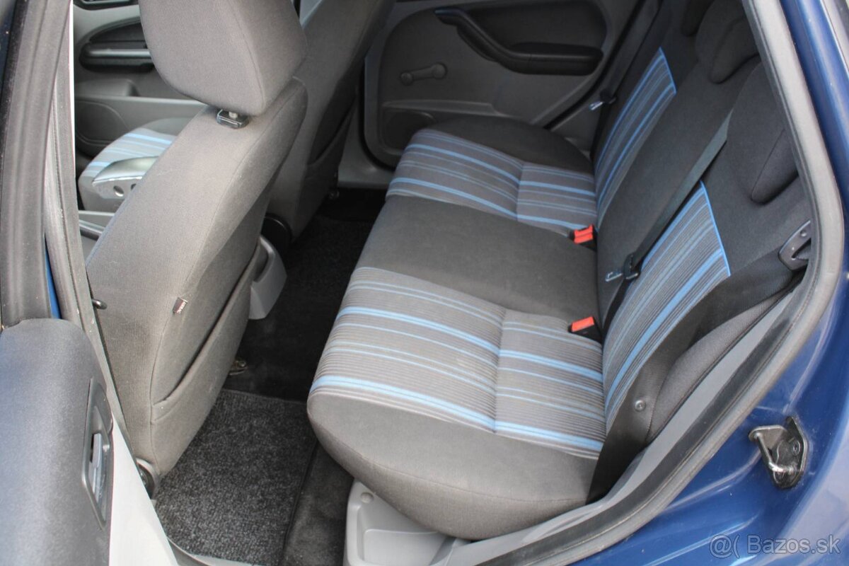 Ford Focus Kombi 1.6 TDCi Trend - 16