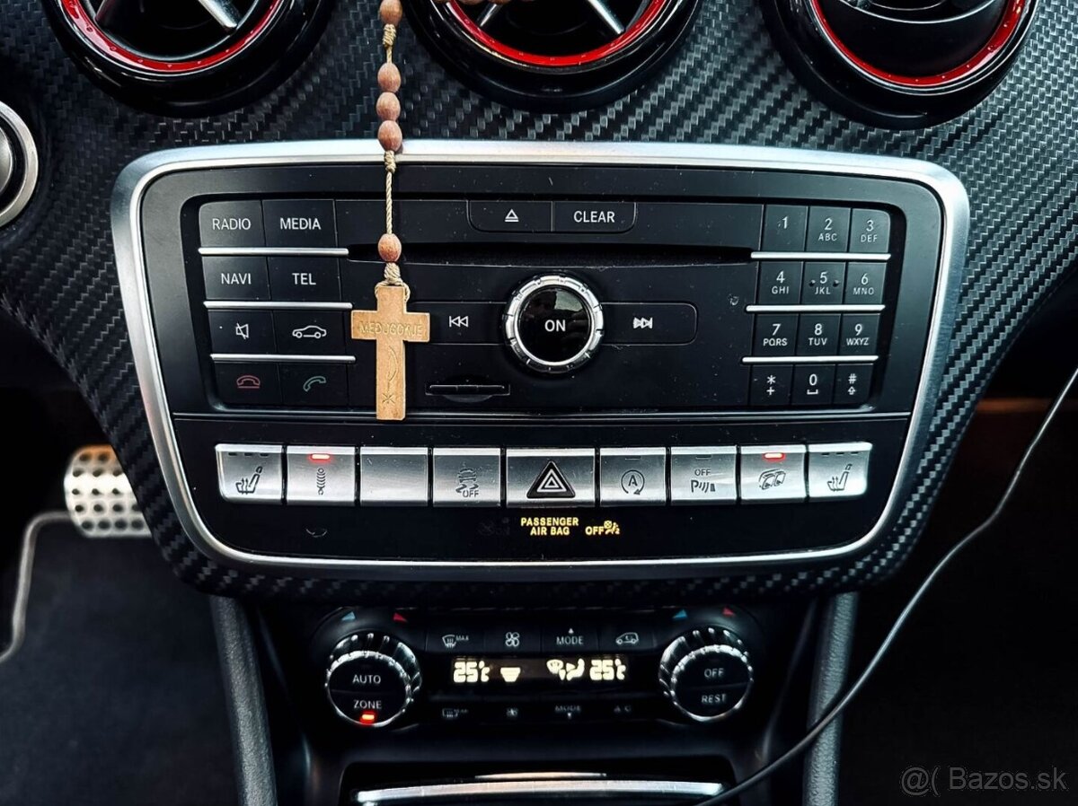 Mercedes-Benz A trieda Mercedes-AMG A45 4matic /T - 16