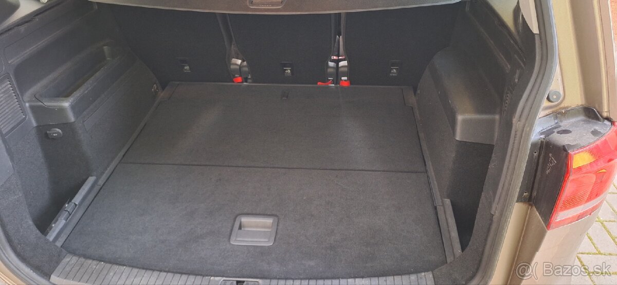 Volkswagen Touran 1.6 D - 16