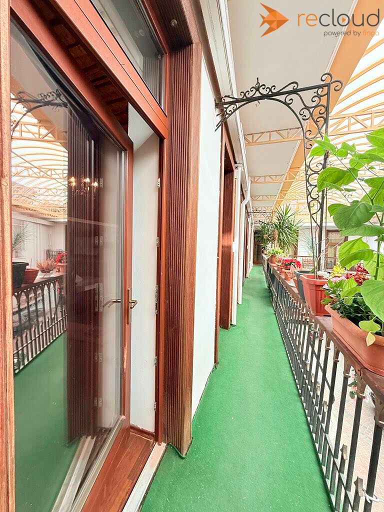 Na predaj výnimočný 2-izbový byt v historickom centre Nitry - 16