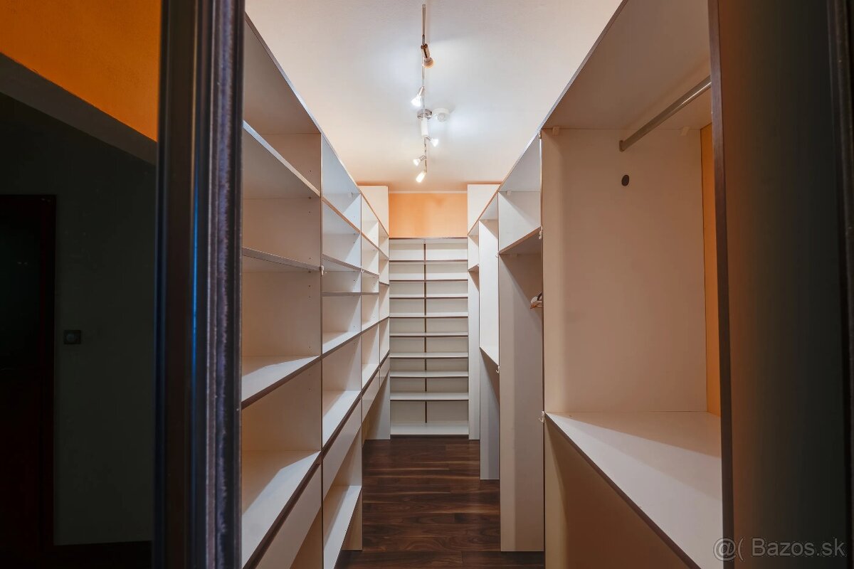 Nepriechodna izba v 3izb byte - 16