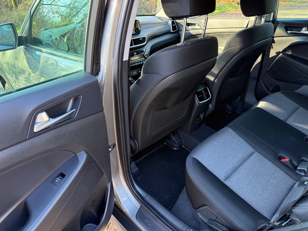 Hyundai Tucson 1.6 CRDi 136 Smart 4x4 - 16