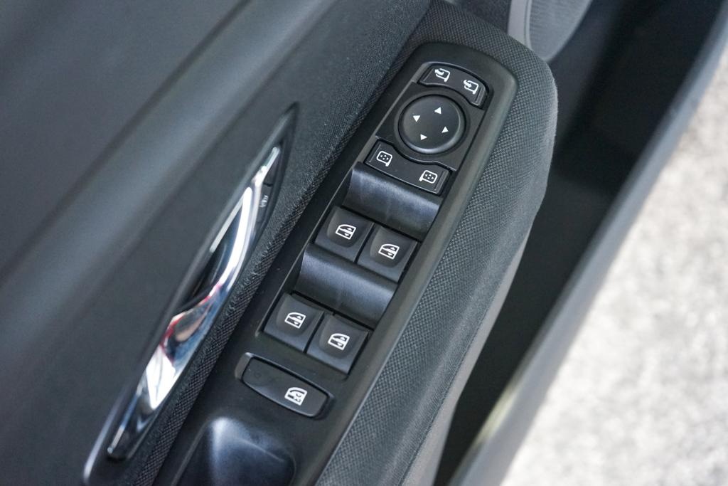 24- Renault, Mégane Grandtour, 2016, benzín, 1.2 TCe, 85kw - 16