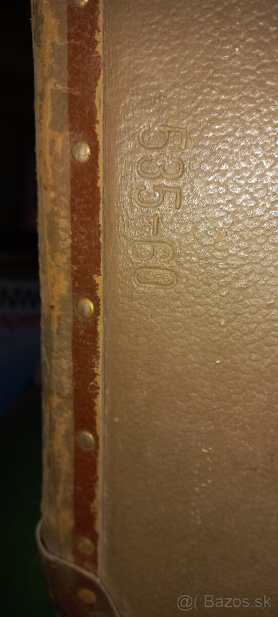 Starožitnosti. - 16