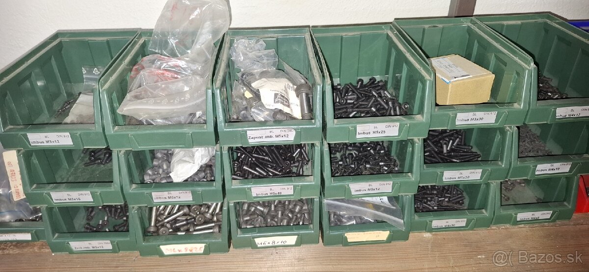 Spojovaci matetial - 16