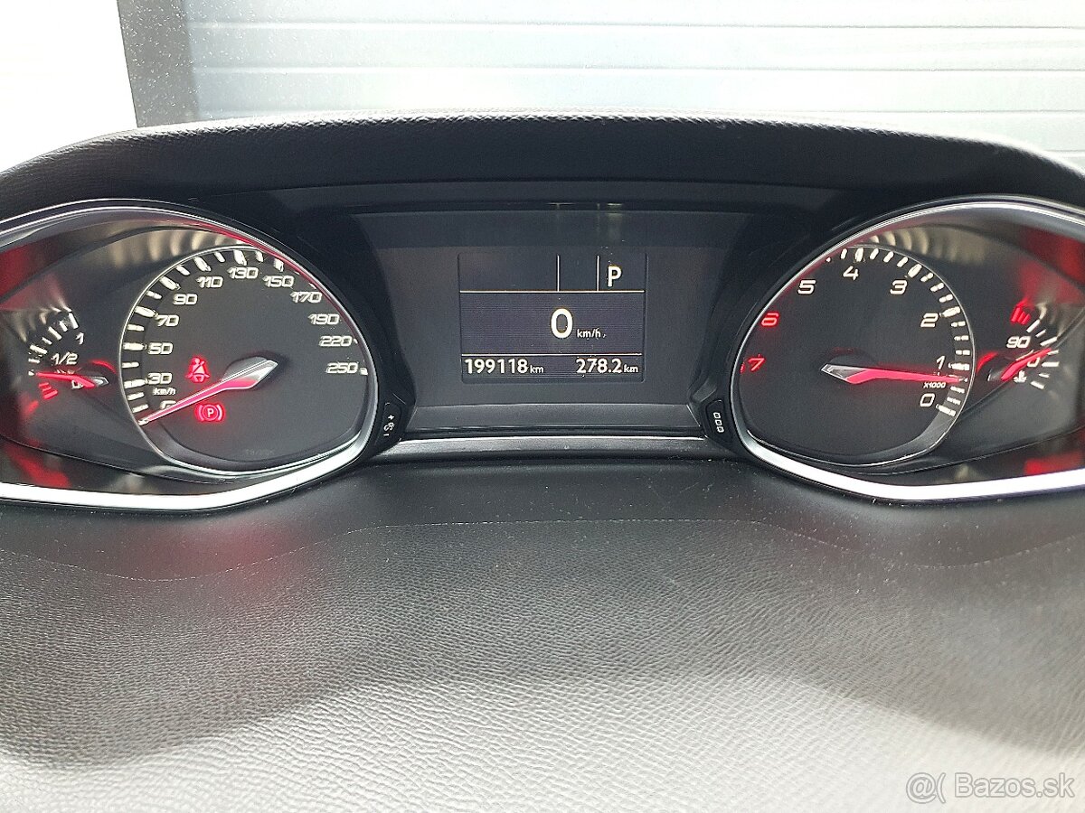 Peugeot 308 Break/SW 1.2 PureTech Allure EAT6 - 16