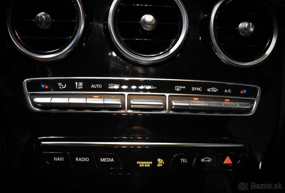 Mercedes C trieda 220 CDi Combi 143kw 9st. Automat - 16