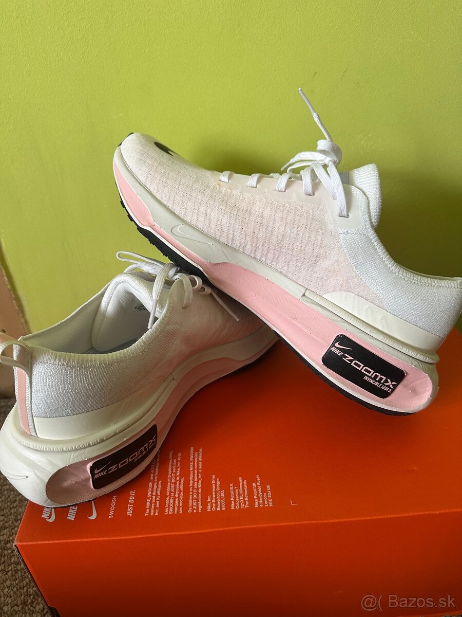 Bežecké tenisky Nike Invincible Run 3 - 16