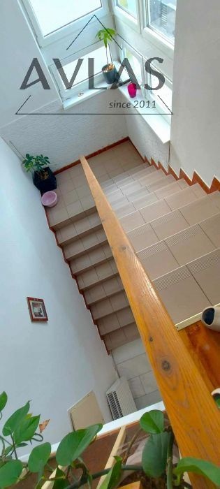 Exkluzívne dvojgeneračný tehlový rodinný dom sídlisko Šváby - 16