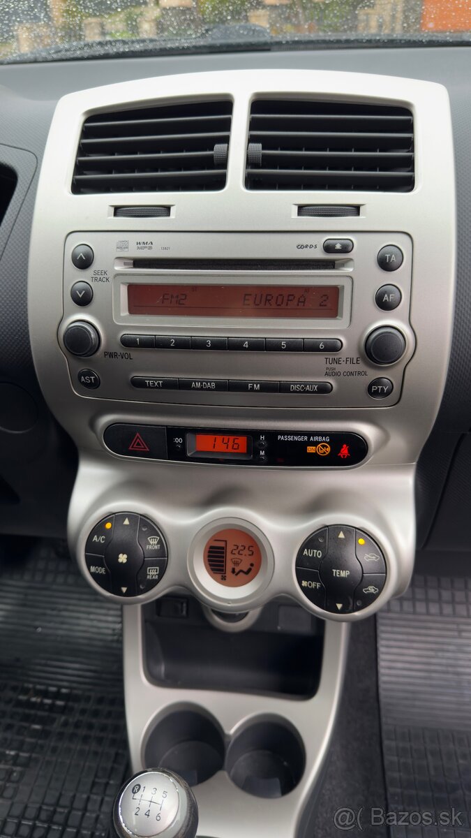 Toyota urban cruiser 1,3 benzin - 16